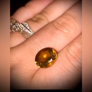3 carats vintage Faceted citrine